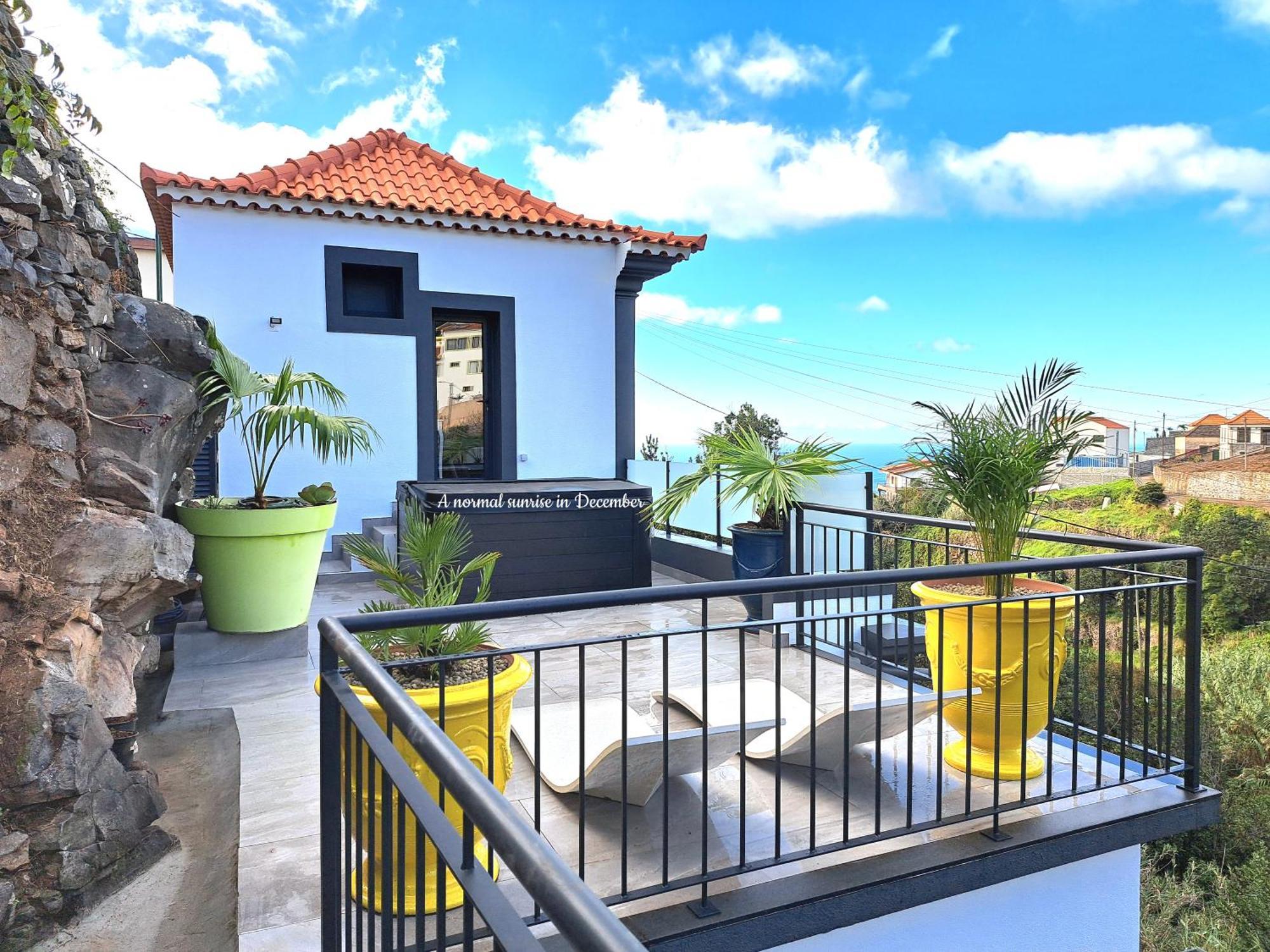 Espirito Do Mar - Premium Villa With Jacuzzi Estreito Da Calheta ภายนอก รูปภาพ